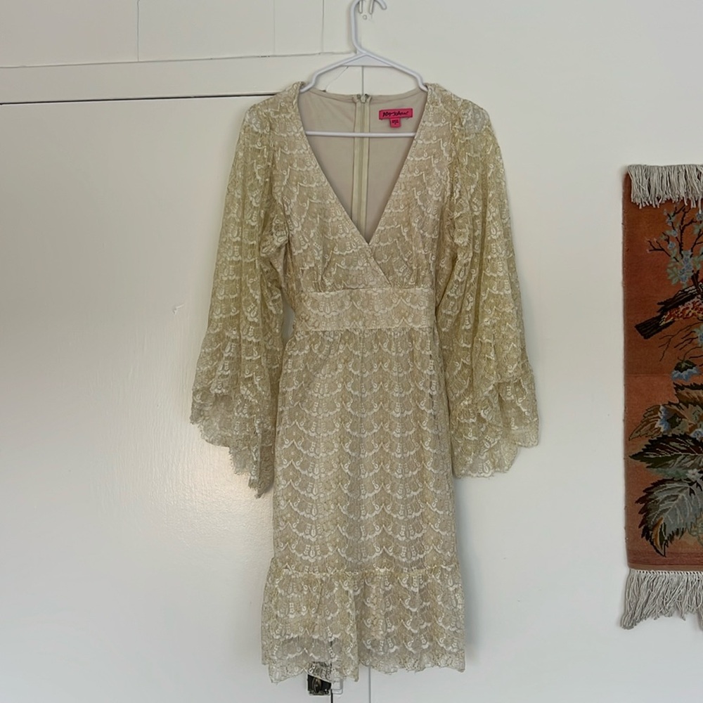 Vintage Betsey Johnson lace bell sleeve dress